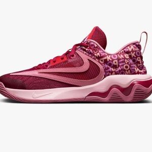 Men’s Nike Giannis Immortality 3 Basketball Shoes Size 10.5,‎  Red, Pink EUC